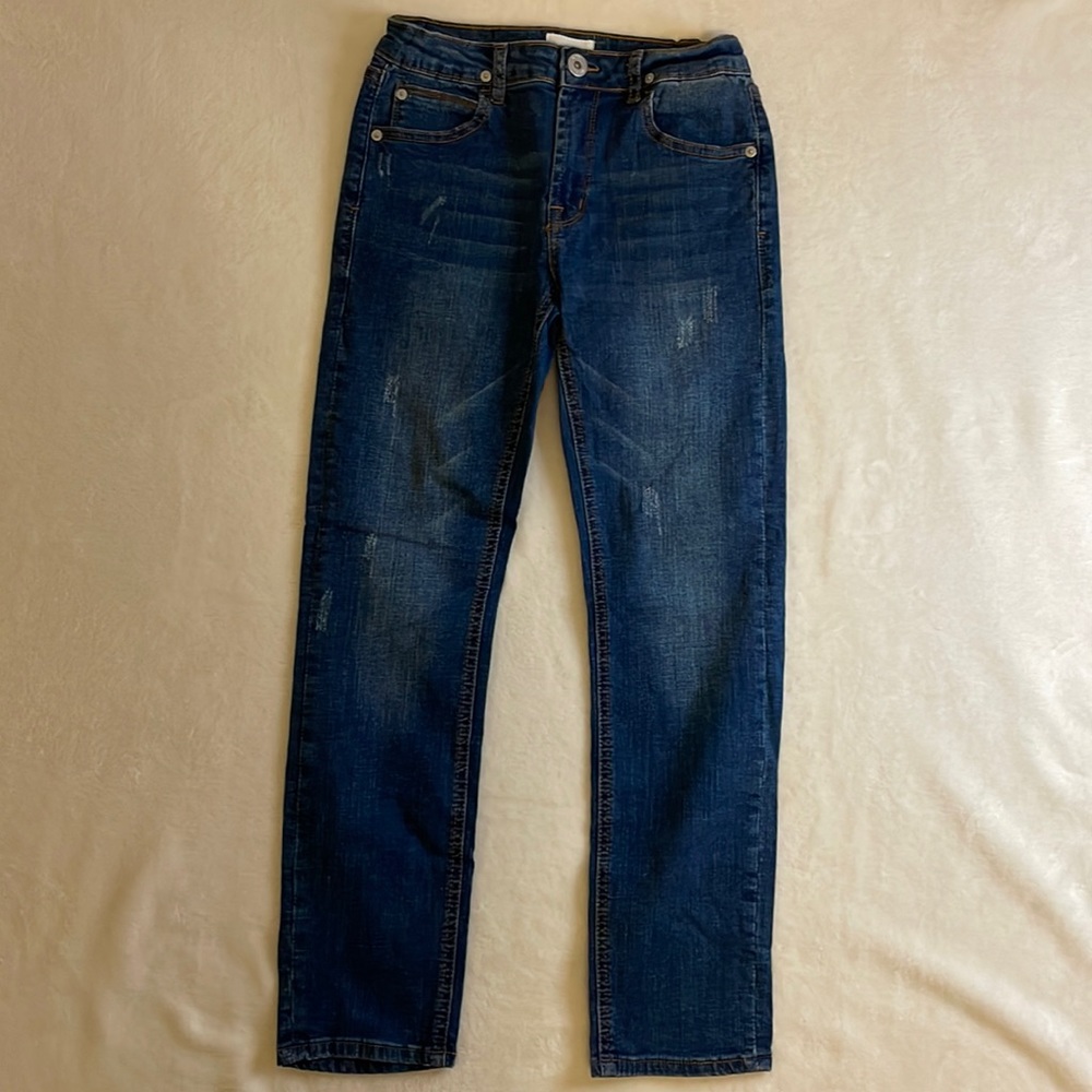 Hudson Jeans Boys size 10 straight fit, medium wash